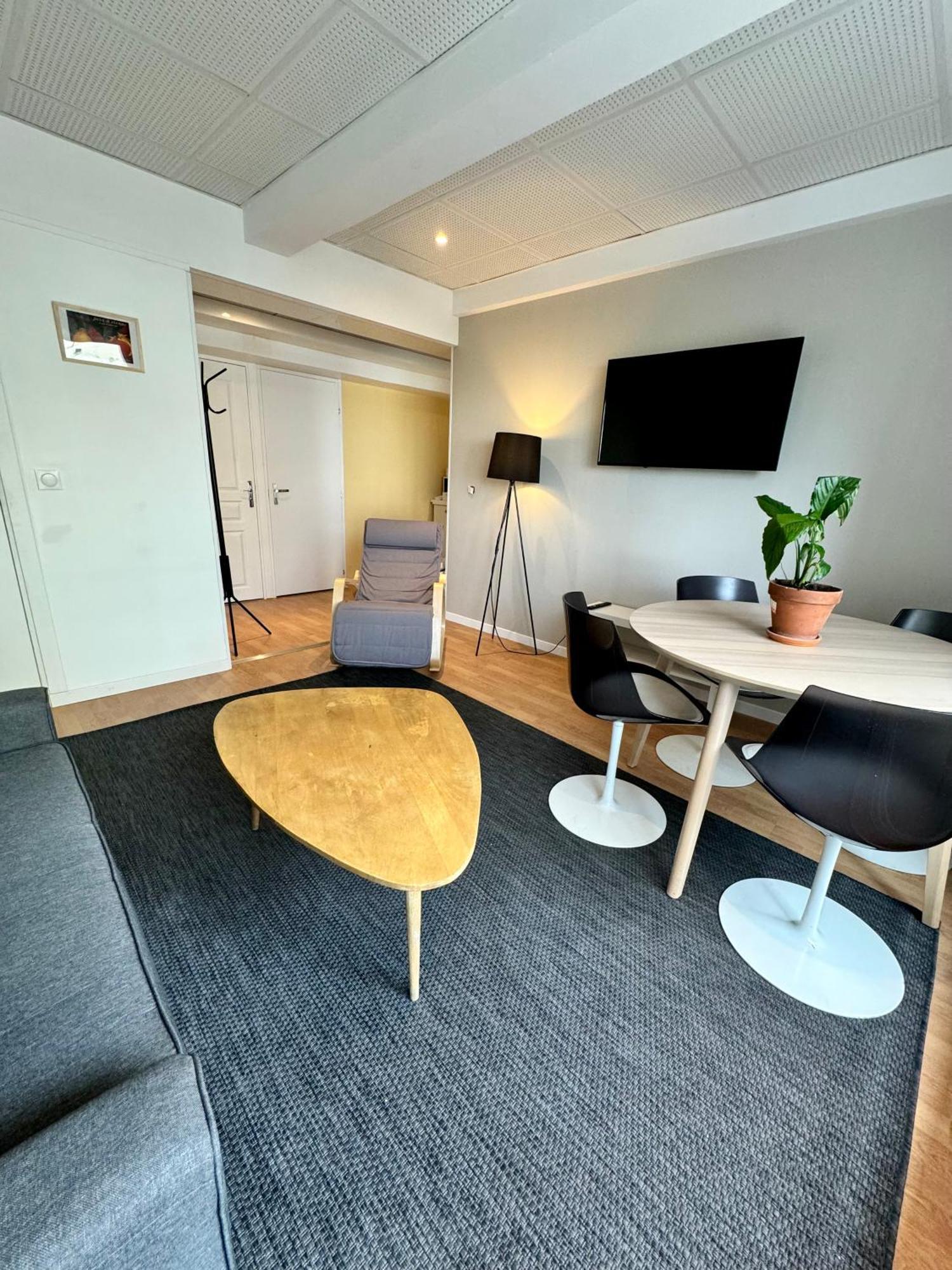 Appartement Lumineux Et Renove Pres De Montmartre "Amelie" باريس المظهر الخارجي الصورة